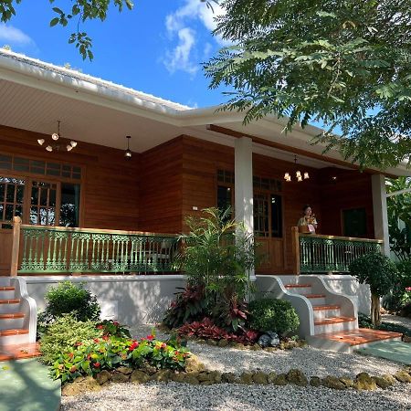 Home Of Dusita ลำพูน ภายนอก รูปภาพ